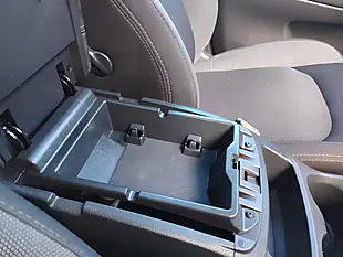 Used 2018 Nissan Qashqai N-Connecta Black - Interior and Exterior details 15