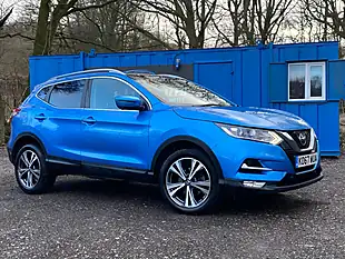 Used 2018 Nissan Qashqai N-Connecta Blue - Interior and Exterior details 9