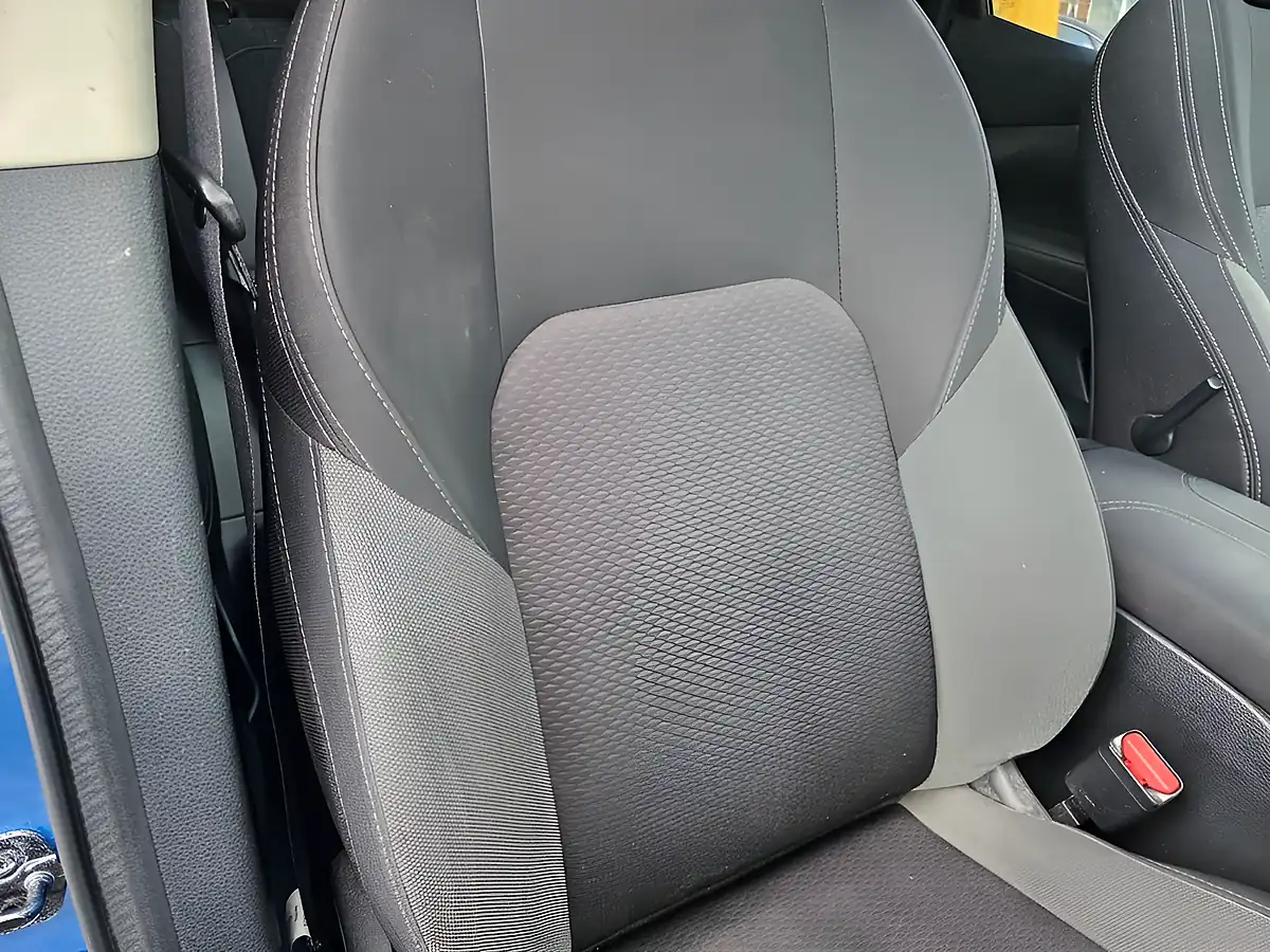 Used 2018 Nissan Qashqai N-Connecta Blue - Interior and Exterior details 8