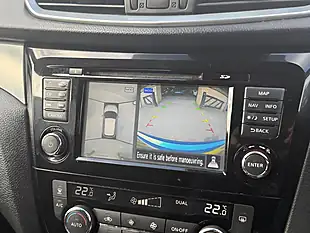Used 2018 Nissan Qashqai N-Connecta Blue - Interior and Exterior details 13