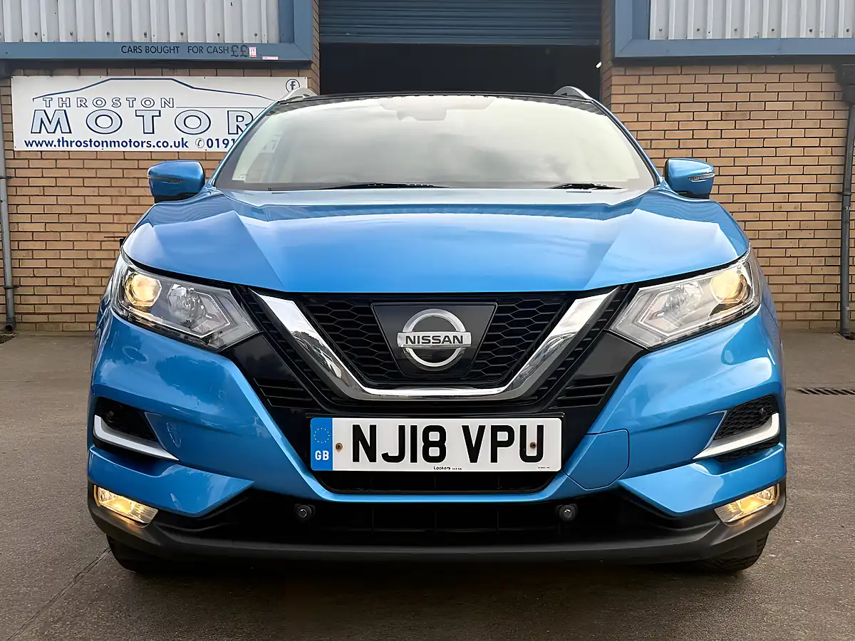Used 2018 Nissan Qashqai N-Connecta Blue - Interior and Exterior details 7
