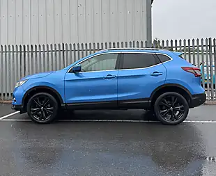 Used 2018 Nissan Qashqai N-Connecta Blue - Interior and Exterior details 8
