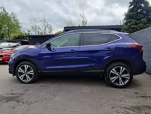 Used 2018 Nissan Qashqai N-Connecta Blue - Interior and Exterior details 6
