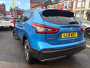 Used 2018 Nissan Qashqai N-Connecta Blue - Interior and Exterior details 5