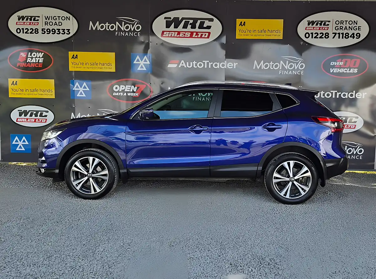 Used 2018 Nissan Qashqai N-Connecta Blue - Interior and Exterior details 2