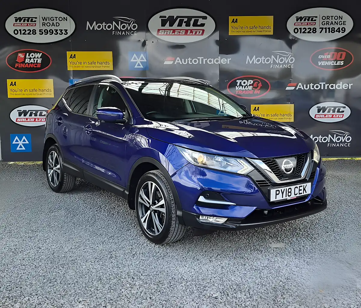 Used 2018 Nissan Qashqai N-Connecta Blue - Interior and Exterior details 4