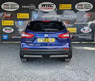 Used 2018 Nissan Qashqai N-Connecta Blue - Interior and Exterior details 7