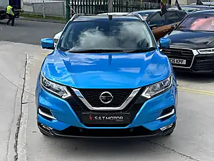 Used 2018 Nissan Qashqai N-Connecta Blue - Interior and Exterior details 3