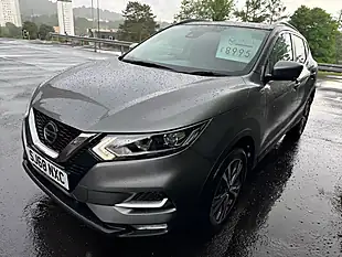 Used 2018 Nissan Qashqai N-Connecta Grey - Interior and Exterior details 14