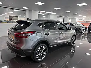 Used 2018 Nissan Qashqai N-Connecta Grey - Interior and Exterior details 2