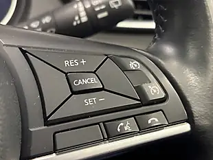 Used 2018 Nissan Qashqai N-Connecta Grey - Interior and Exterior details 15