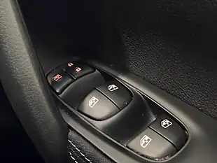 Used 2018 Nissan Qashqai N-Connecta Grey - Interior and Exterior details 16