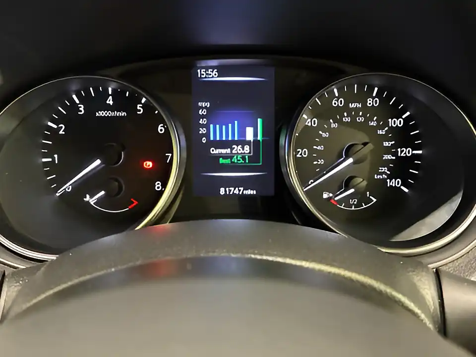 Used 2018 Nissan Qashqai N-Connecta Grey - Interior and Exterior details 16