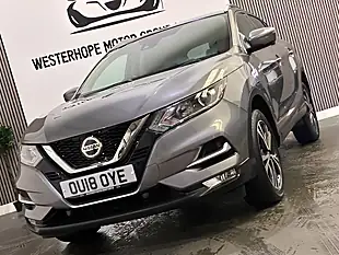 Used 2018 Nissan Qashqai N-Connecta Grey - Interior and Exterior details 6