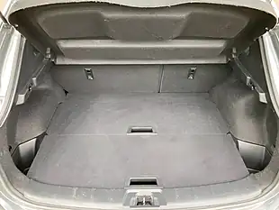 Used 2018 Nissan Qashqai N-Connecta Grey - Interior and Exterior details 11