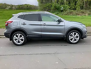 Used 2018 Nissan Qashqai N-Connecta Grey - Interior and Exterior details 2
