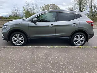 Used 2018 Nissan Qashqai N-Connecta Grey - Interior and Exterior details 6