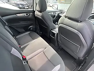 Used 2018 Nissan Qashqai N-Connecta Grey - Interior and Exterior details 13