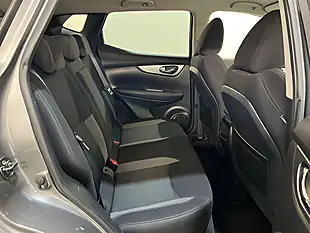 Used 2018 Nissan Qashqai N-Connecta Grey - Interior and Exterior details 16