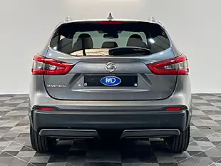 Used 2018 Nissan Qashqai N-Connecta Grey - Interior and Exterior details 5