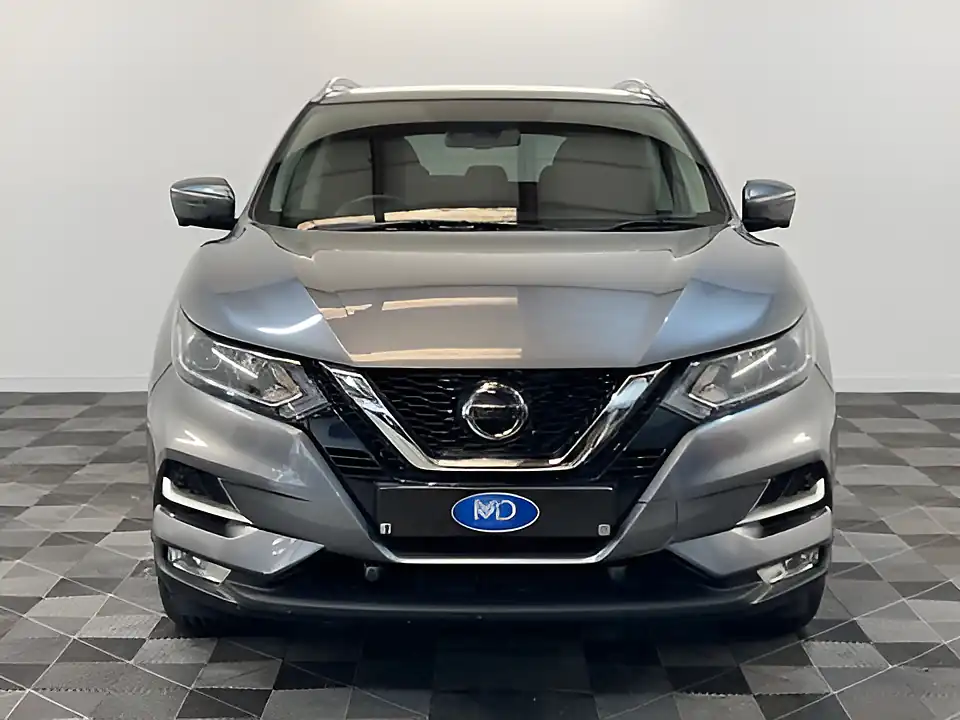 Used 2018 Nissan Qashqai N-Connecta Grey - Interior and Exterior details 9