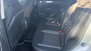 Used 2018 Nissan Qashqai N-Connecta Silver - Interior and Exterior details 14