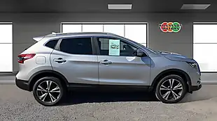 Used 2018 Nissan Qashqai N-Connecta Silver - Interior and Exterior details 16