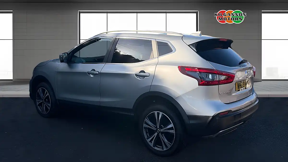 Used 2018 Nissan Qashqai N-Connecta Silver - Interior and Exterior details 2