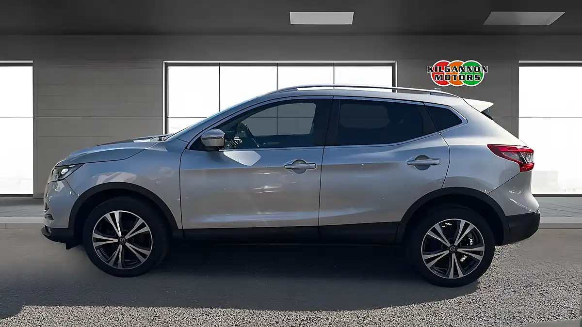 Used 2018 Nissan Qashqai N-Connecta Silver - Interior and Exterior details 3