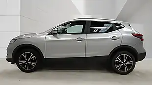 Used 2018 Nissan Qashqai N-Connecta Silver - Interior and Exterior details 12