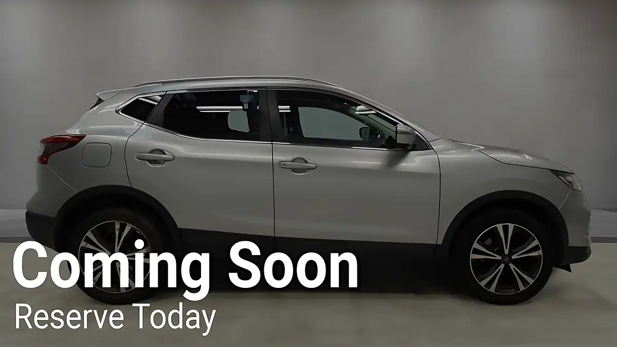 Used 2018 Nissan Qashqai N-Connecta Silver - Interior and Exterior details 5