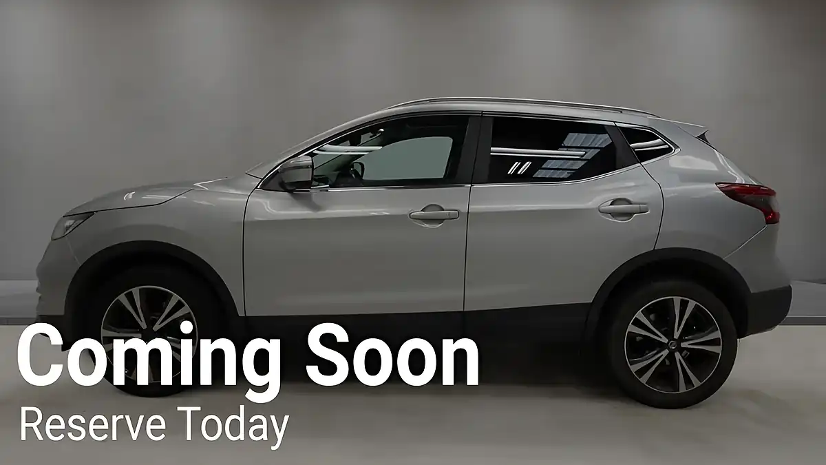 Used 2018 Nissan Qashqai N-Connecta Silver - Interior and Exterior details 6