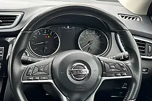 Used 2018 Nissan Qashqai N-Connecta Silver - Interior and Exterior details 10