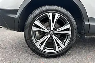 Used 2018 Nissan Qashqai N-Connecta Silver - Interior and Exterior details 12