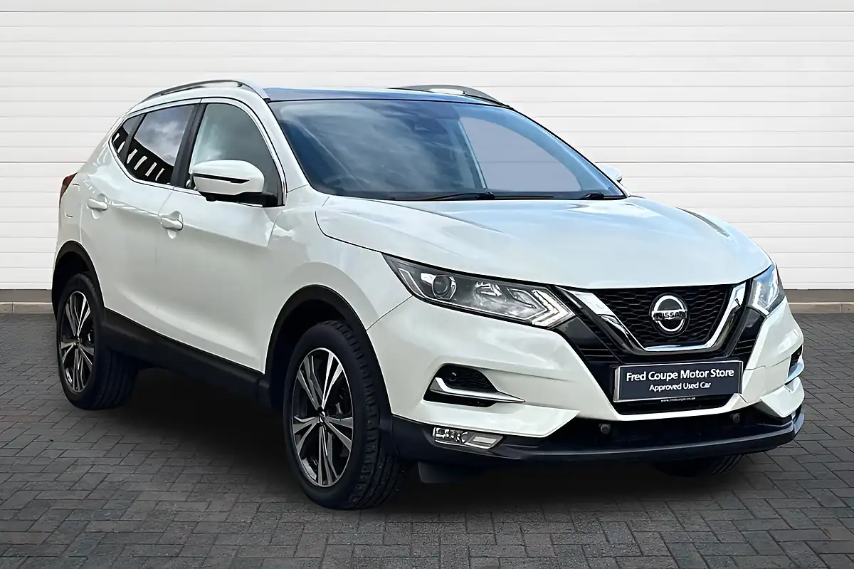 Used 2018 Nissan Qashqai N-Connecta Storm White - Front View
