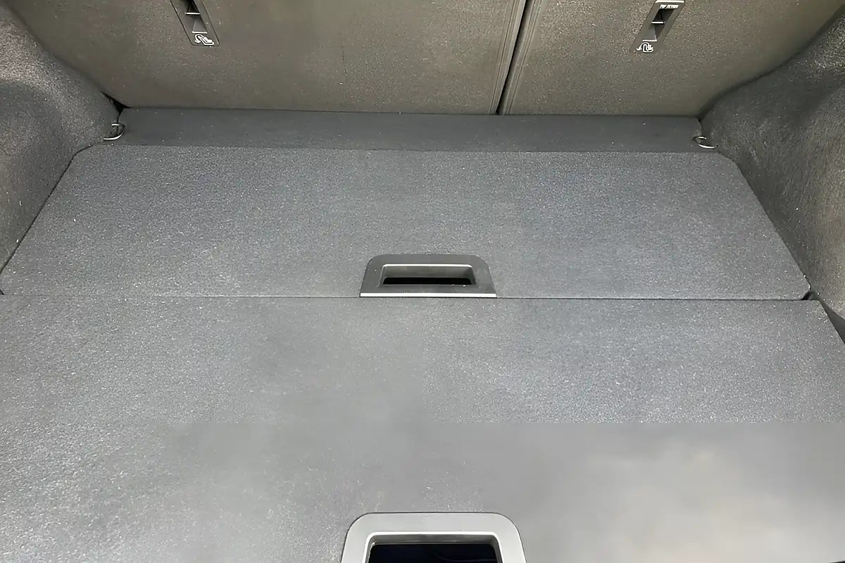 Used 2018 Nissan Qashqai N-Connecta Storm White - Interior and Exterior details 18