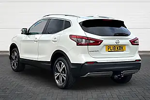 Used 2018 Nissan Qashqai N-Connecta Storm White - Interior and Exterior details 5