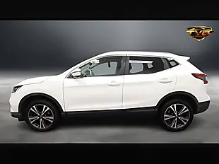 Used 2018 Nissan Qashqai N-Connecta Storm White - Interior and Exterior details 6
