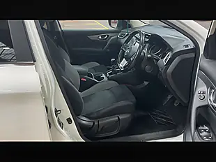 Used 2018 Nissan Qashqai N-Connecta Storm White - Interior and Exterior details 9