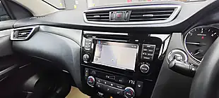 Used 2018 Nissan Qashqai N-Connecta White - Interior and Exterior details 14