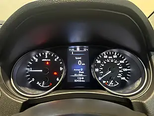 Used 2018 Nissan Qashqai N-Connecta White - Interior and Exterior details 12