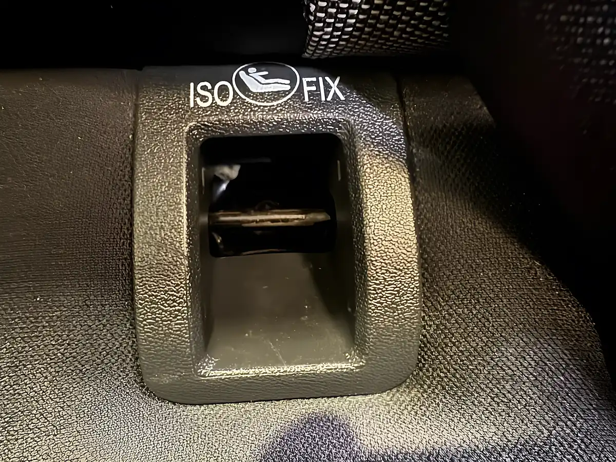 Used 2018 Nissan Qashqai N-Connecta White - Interior and Exterior details 16