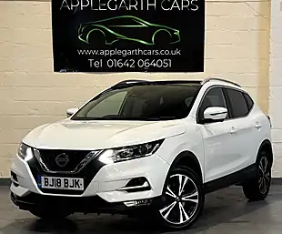 Used 2018 Nissan Qashqai N-Connecta White - Interior and Exterior details 5