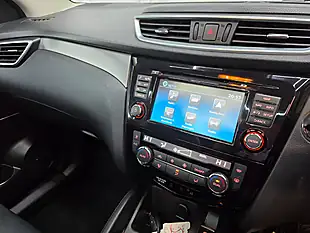 Used 2018 Nissan Qashqai Tekna Black - Interior and Exterior details 19