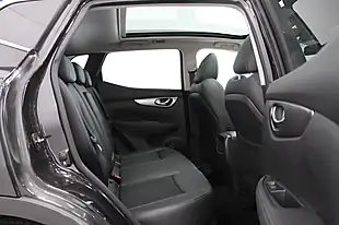 Used 2018 Nissan Qashqai Tekna Black - Interior and Exterior details 19