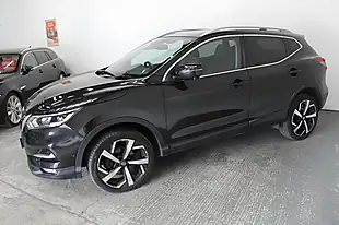 Used 2018 Nissan Qashqai Tekna Black - Interior and Exterior details 4