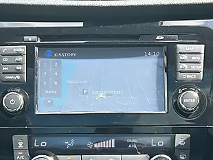Used 2018 Nissan Qashqai Tekna Black - Interior and Exterior details 17