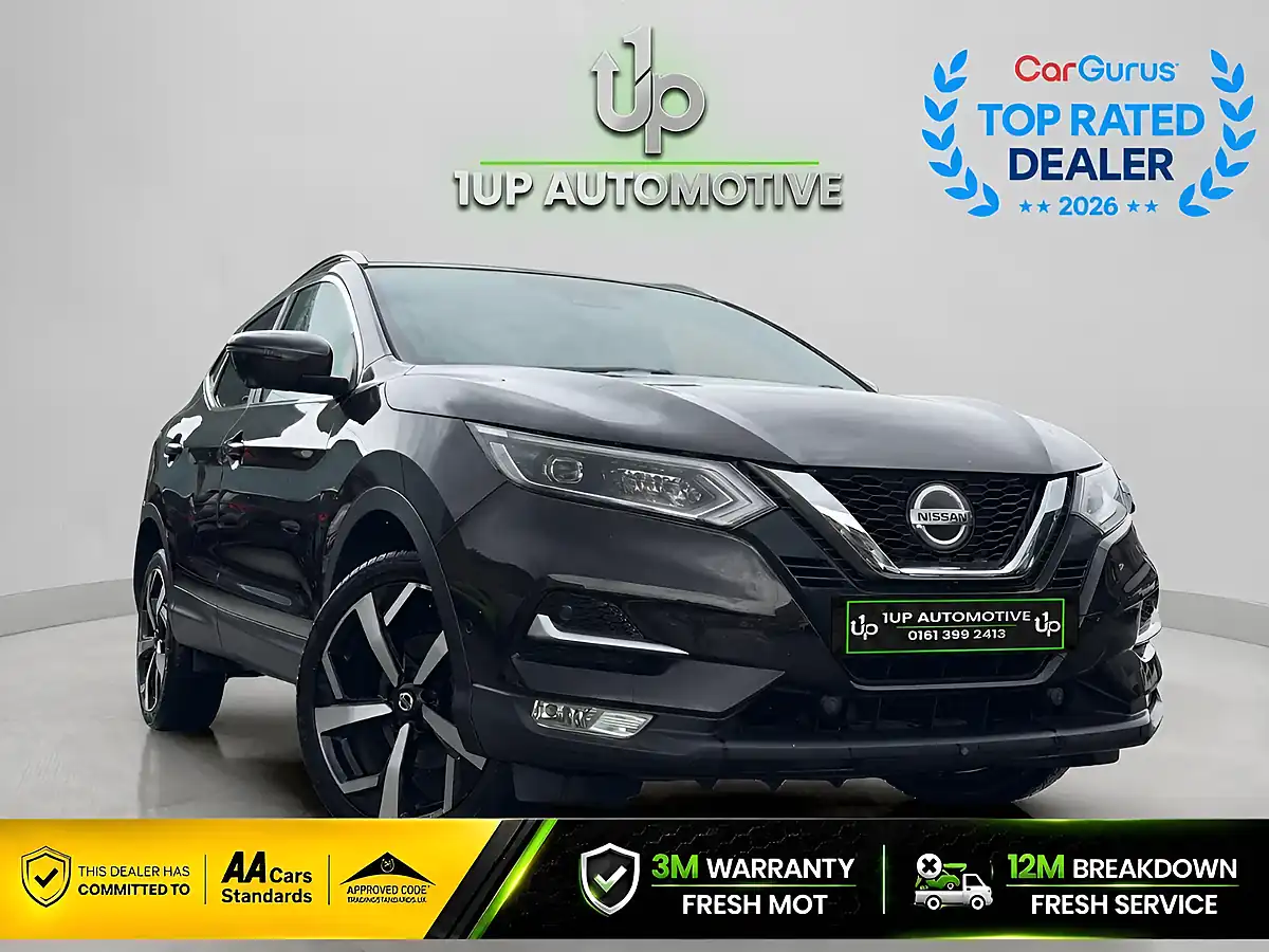 Used 2018 Nissan Qashqai Tekna Black - Front View