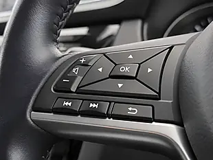 Used 2018 Nissan Qashqai Tekna Black - Interior and Exterior details 13