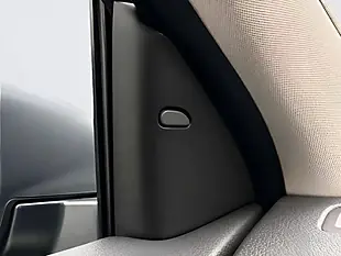 Used 2018 Nissan Qashqai Tekna Black - Interior and Exterior details 19